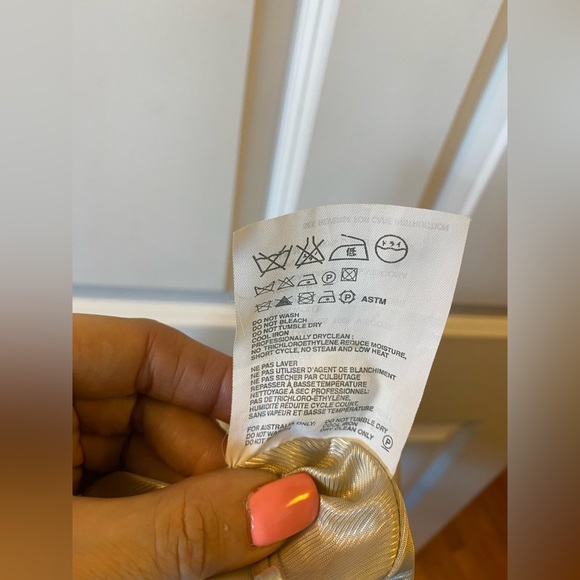 Prada beige wool top in great condition size 44. Made in Italy - Picture 8 of 11